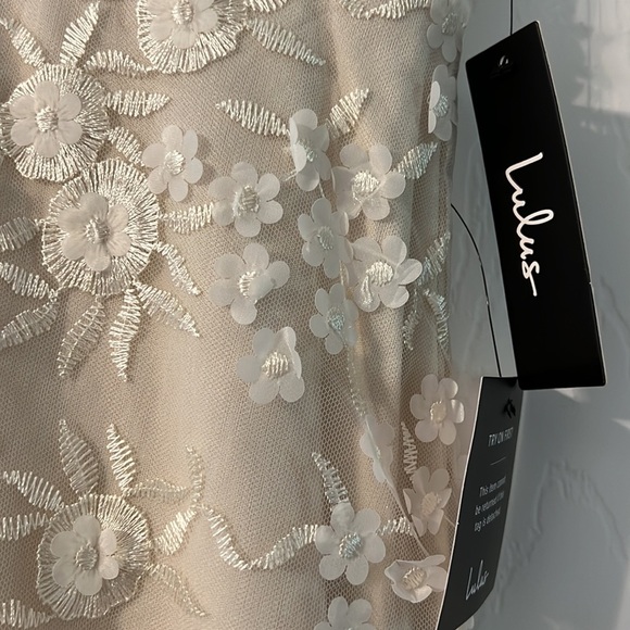 Lulu’s | Floral Midi Dress | Large | NWT | Rare Find ✨ - Picture 8 of 8